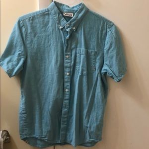 Vans Men’s short sleeve dress shirt
